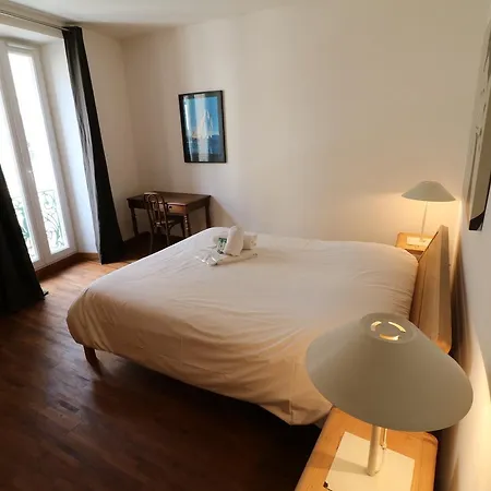 Luxury 1 Bedroom Quai St Pierre 2 Mins From The Palais & Croisette 269